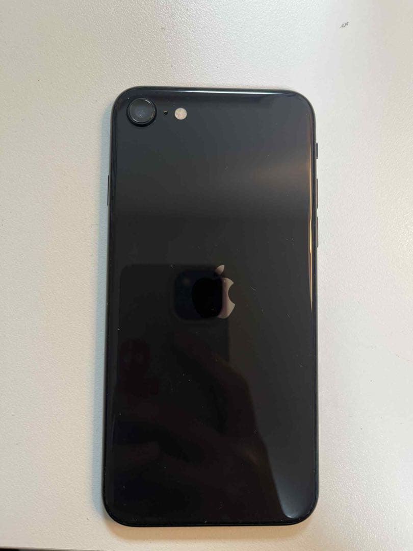 Apple iPhone SE (第2世代) ブラック 本体 128gb