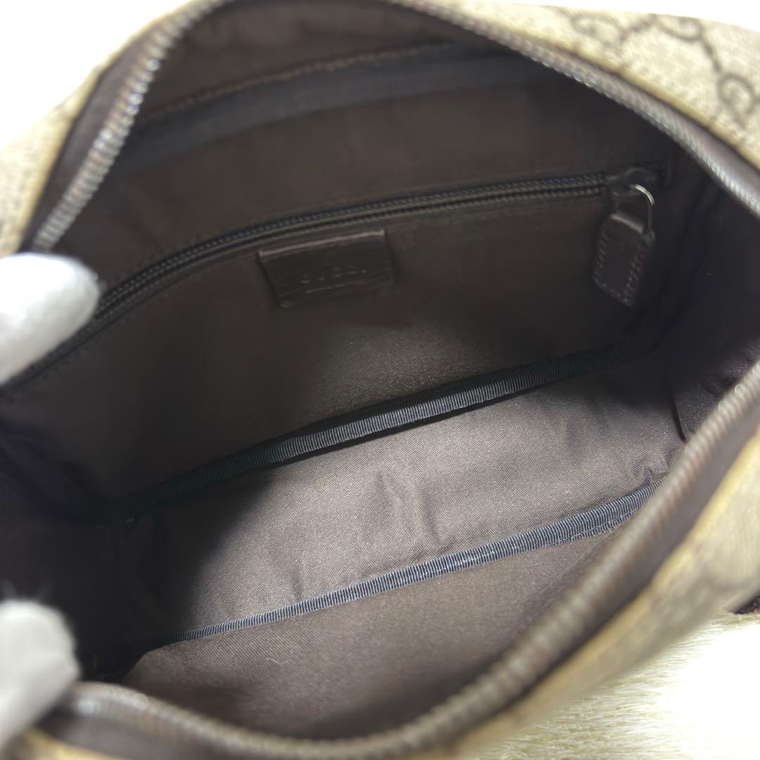 513✨極美品✨グッチ ショルダーバッグ カメラバッグ GGスプリーム 斜め掛け