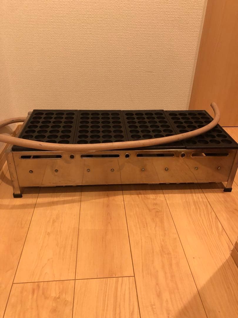 れいんぼう‼️ガス式たこ焼き器 28穴 ×4 業務用都市ガス