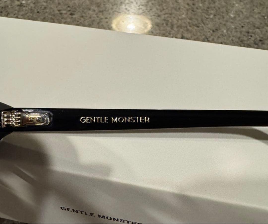 Gentle Monster ジェントルモンスター South Side クリア