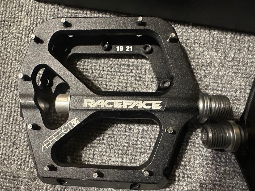 raceface ATLRS レースフェースアトラス クランクセット最終値下げ