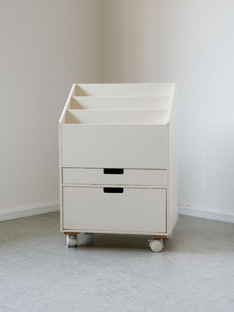 【太郎】マガジンラック・ブックシェルフ 本棚 ワゴン レトロ