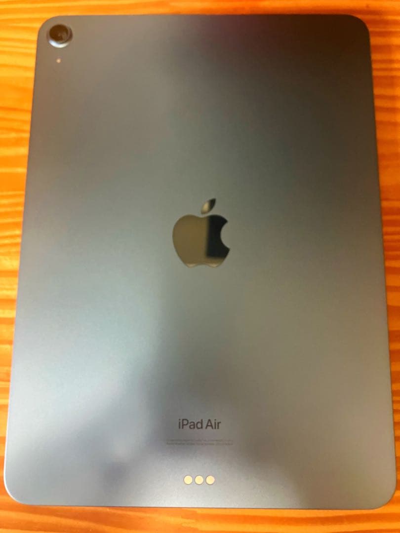 （LEON）美品 iPad Air 第5世代 64GB Wi-Fi ブルー