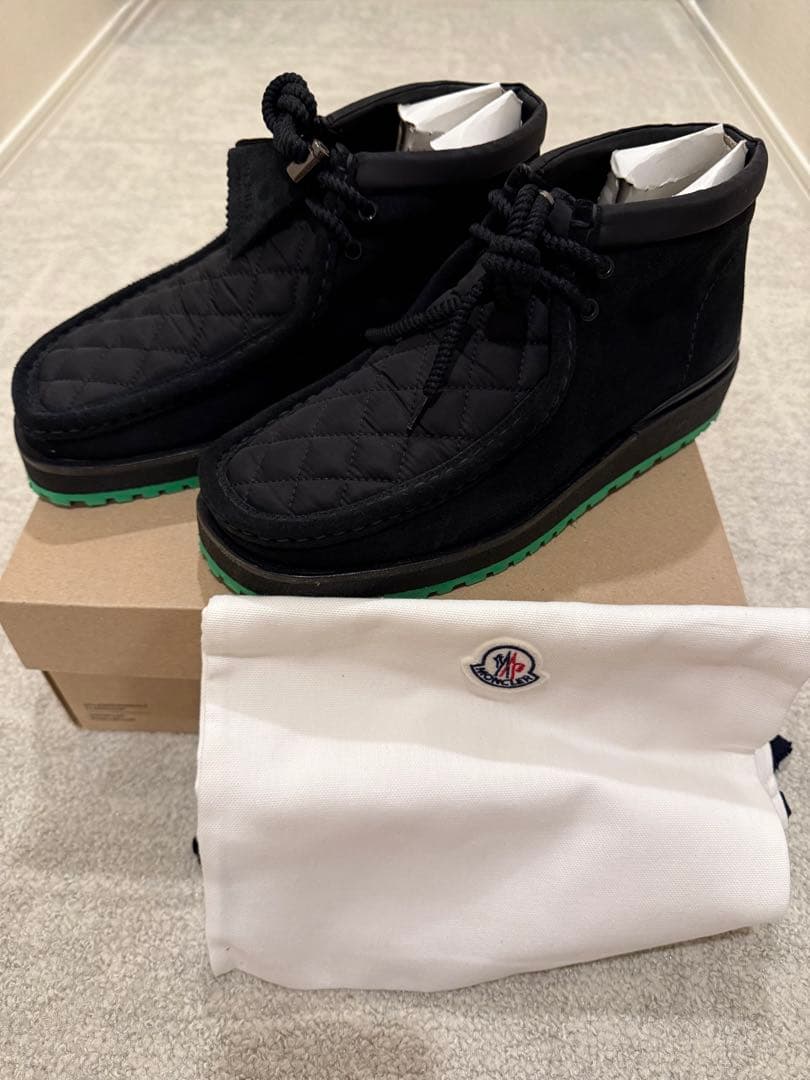 モンクレール MONCLER ×クラークス Clarks Wallabee