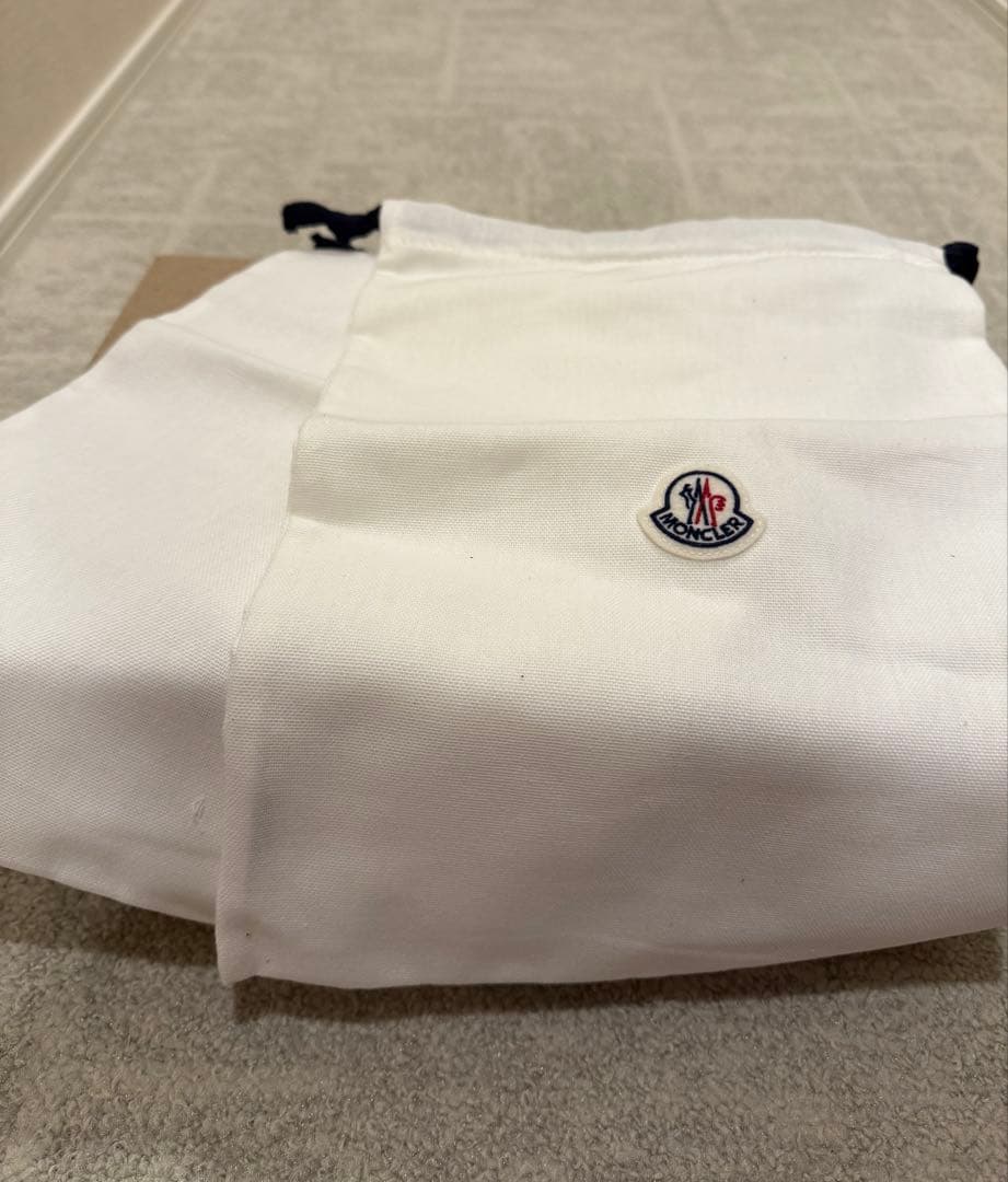 モンクレール MONCLER ×クラークス Clarks Wallabee