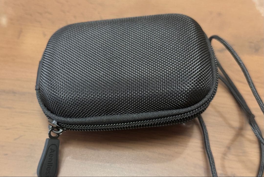 Canon Power Shot V10本体