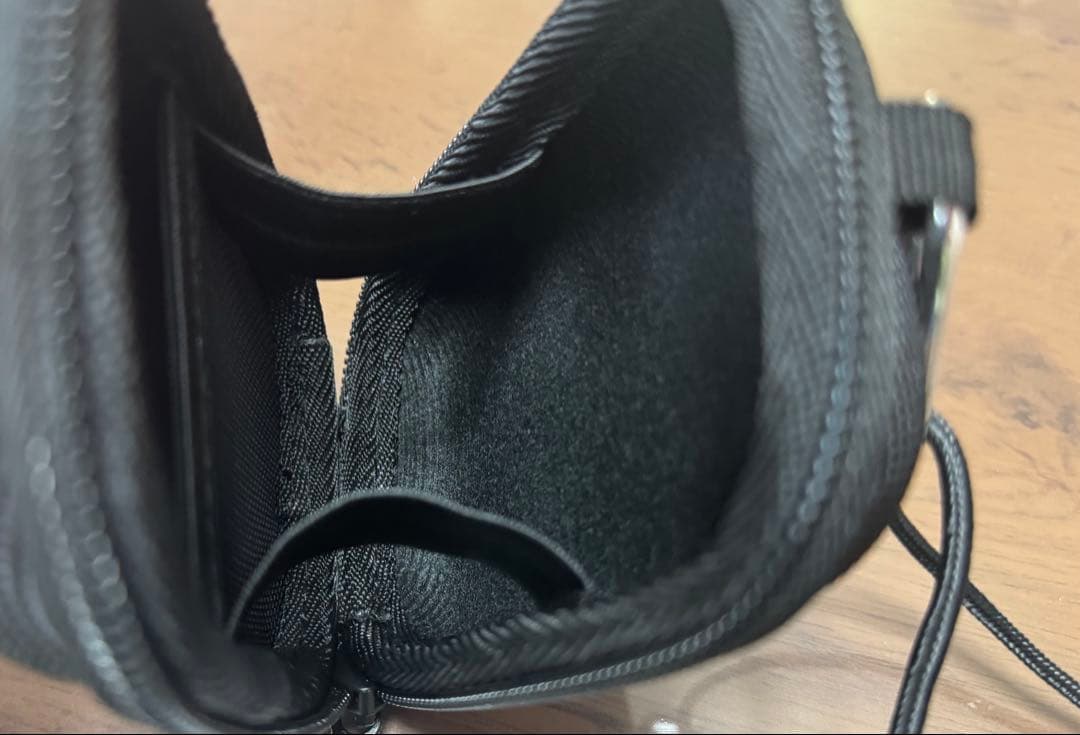 Canon Power Shot V10本体