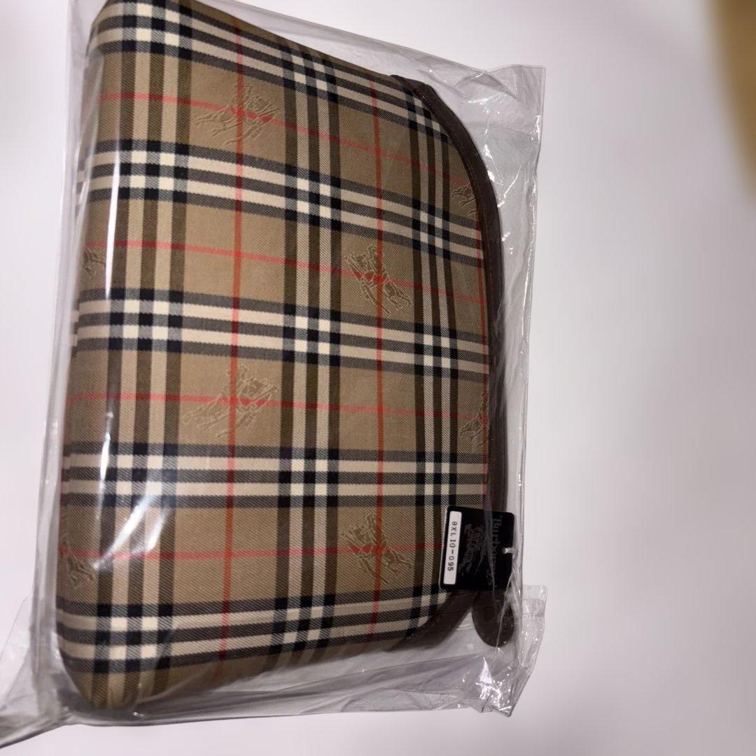 BｕｒｂｅrrＹsカバン