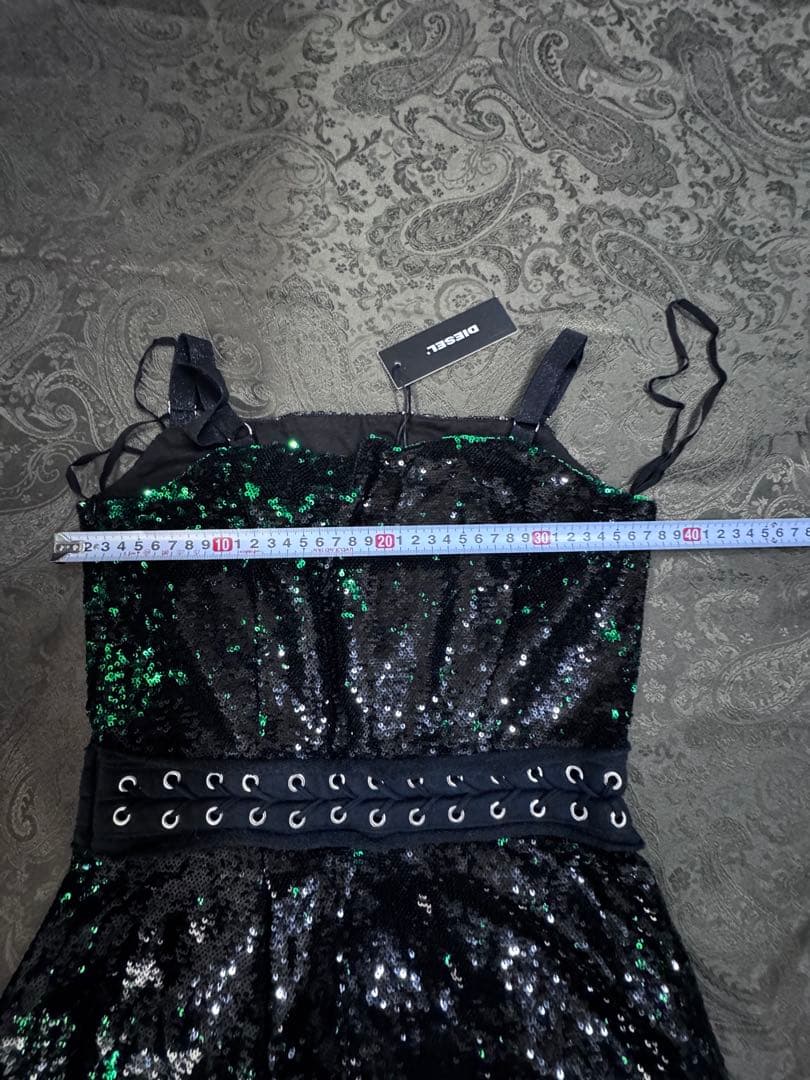 お値下げ中【新品未使用タグ付き】DIESEL総スパンコール ドレス／ワンピース