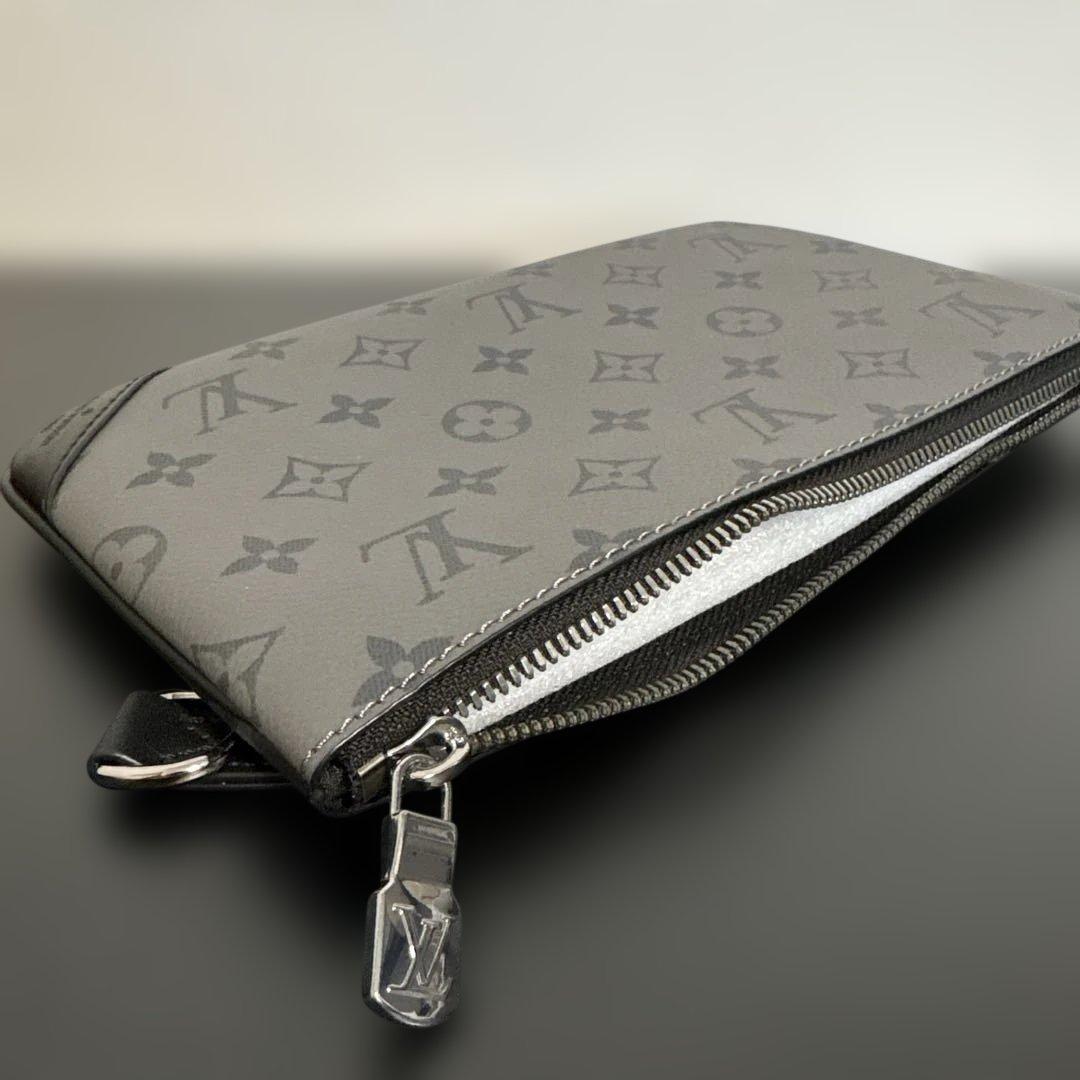 ルイ・ヴィトン モノグラム・エクリプス リバーストリオ ショルダーバッグ ポーチ