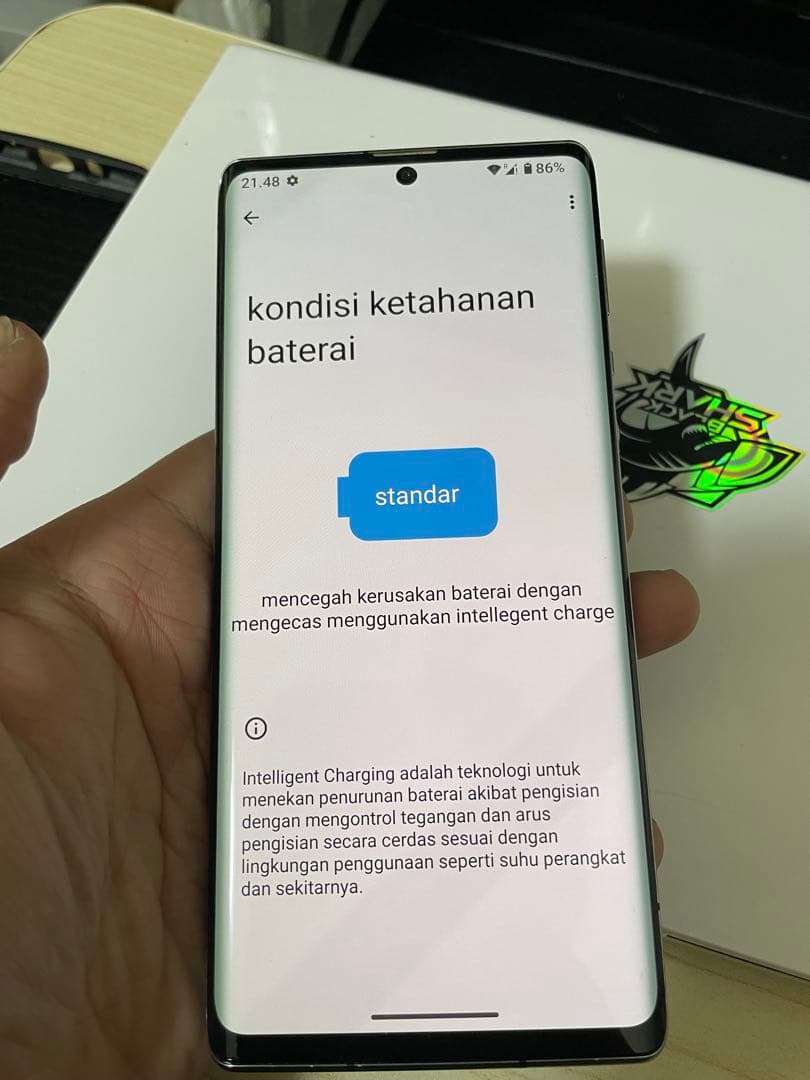 AQUOS R6 5G NTT docomo 本体 ジャンク