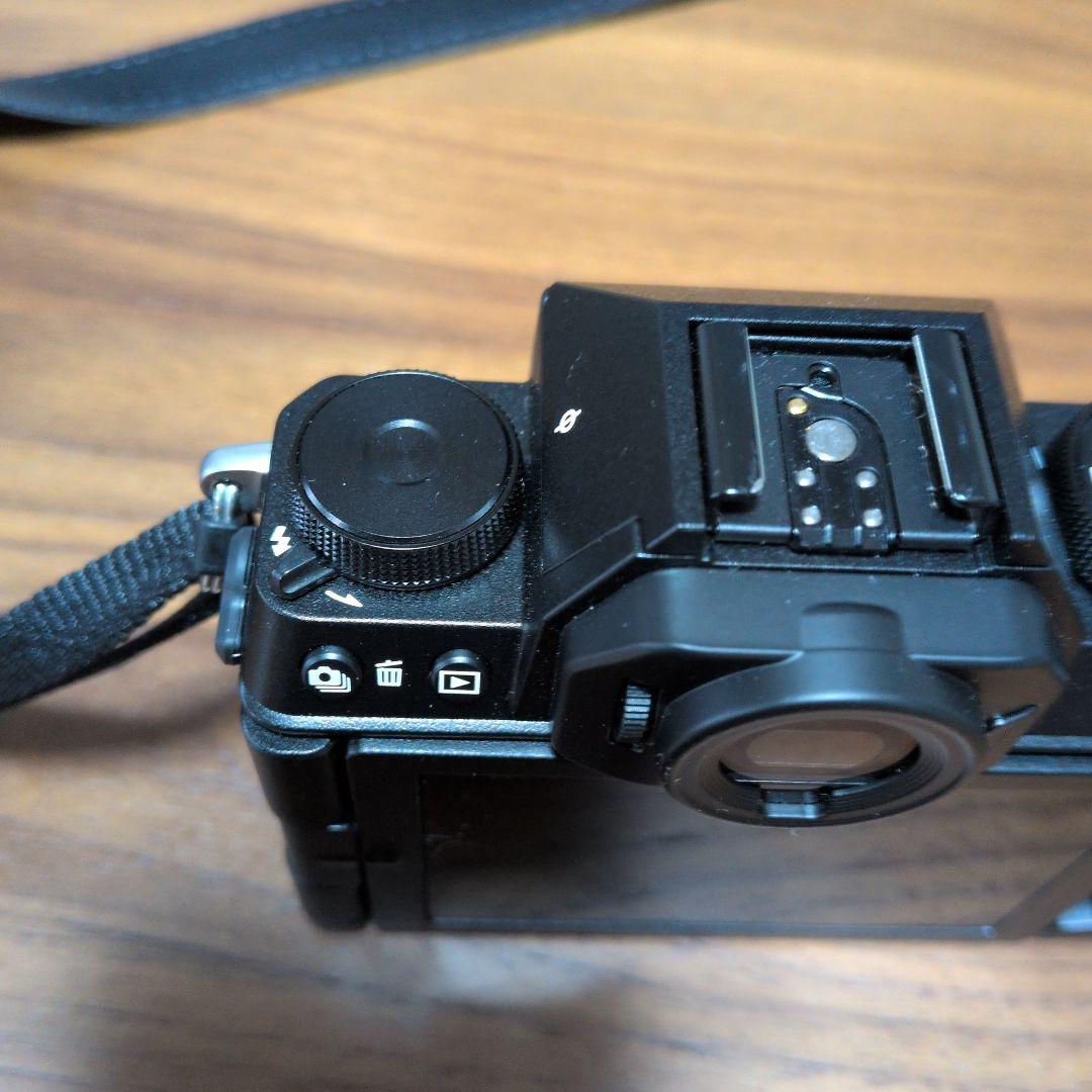 FUJIFILM X-S20 ボディ ブラック