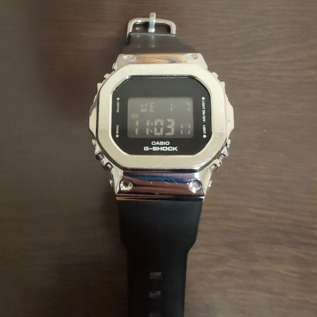 CASIO G-SHOCK メタル シルバー GM-S5600U-1JF