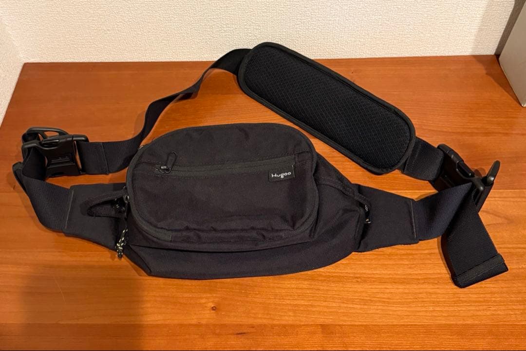 ★ここなっつ★【美品】Hugoo（ハグー）ヒップシート ブラック×イエロー