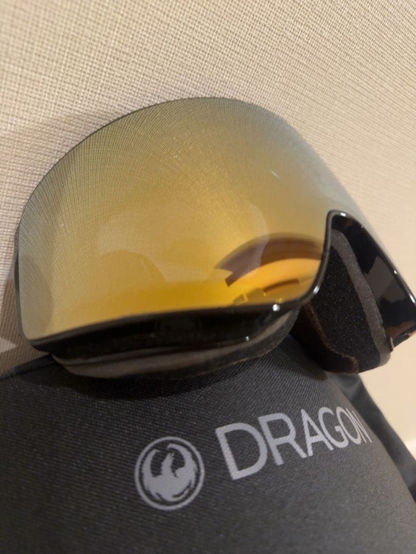 早い者勝ち最終値下 スノボー ゴーグル ドラゴン