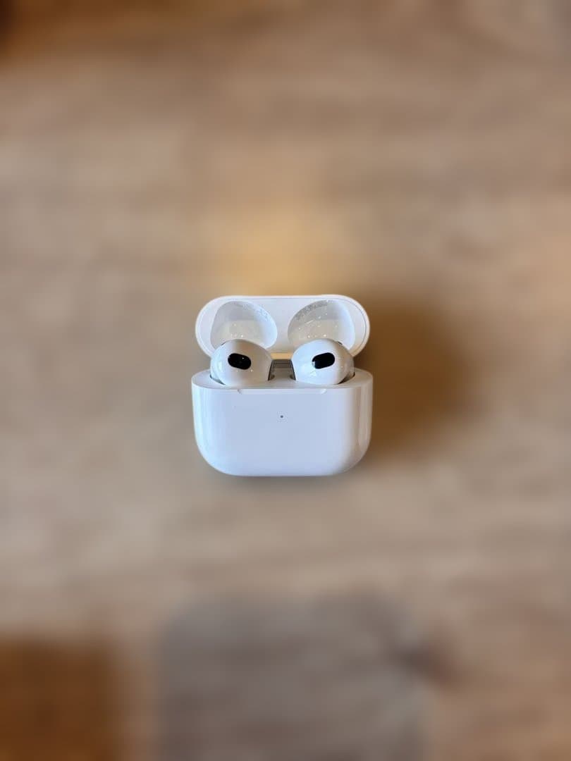 Apple AirPods 本体　第3世代
