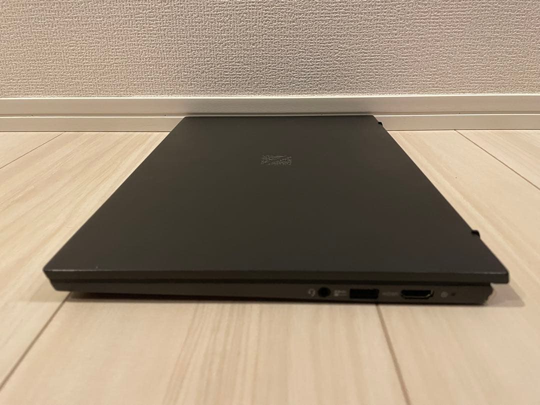 NEC NEXTREME Carbon i7 11世代 256GB Office