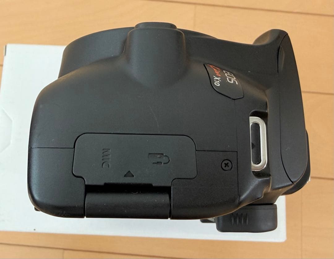 価格改定 Canon EOS Kiss X10 ダブルレンズセット