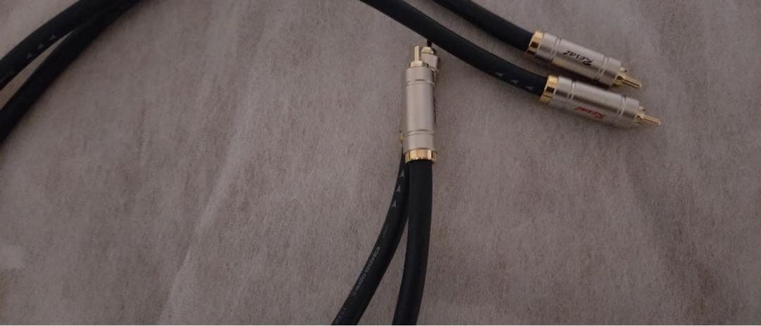 オーディオテクニカ　RCA ケーブル