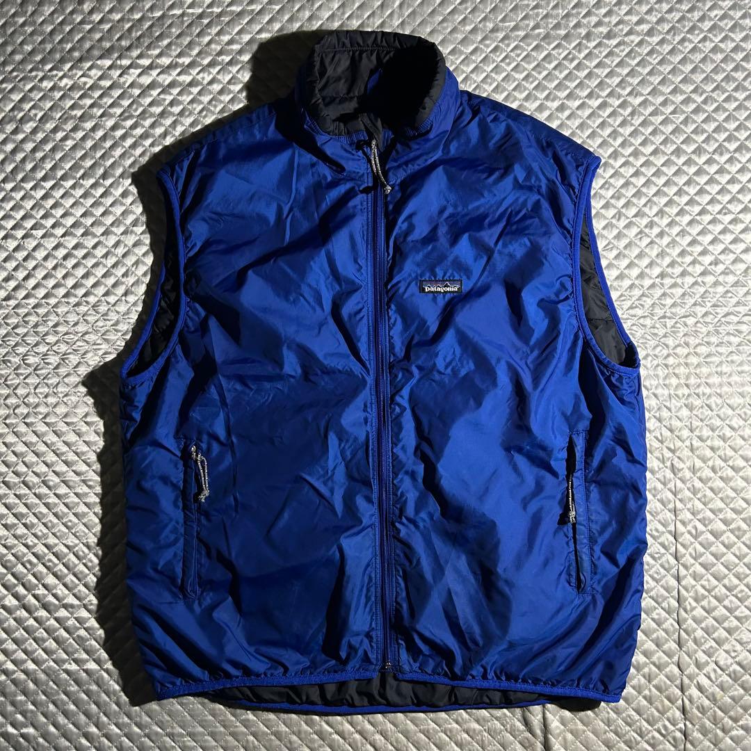 ピ*ィ様 00s Patagonia パフボールベスト 青 ジップアップ 中綿