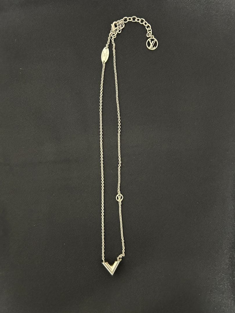 アクセサリー Louis Vuitton Essential V