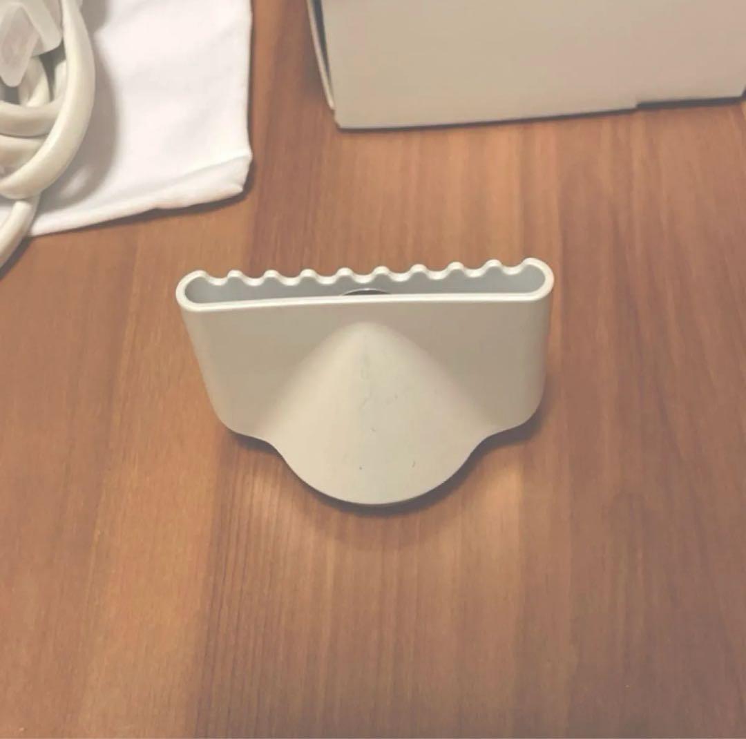 FESTINO 遠赤外線 ツヤモイストドライヤー フェスティノSMHB-029白