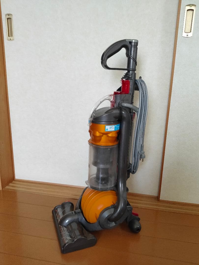 掃除機・クリーナー dysonball DC24