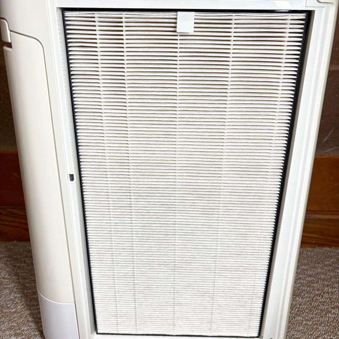 美品✨ プラズマクラスター7000 Sharp 加湿空気清浄機 KC-J50-W