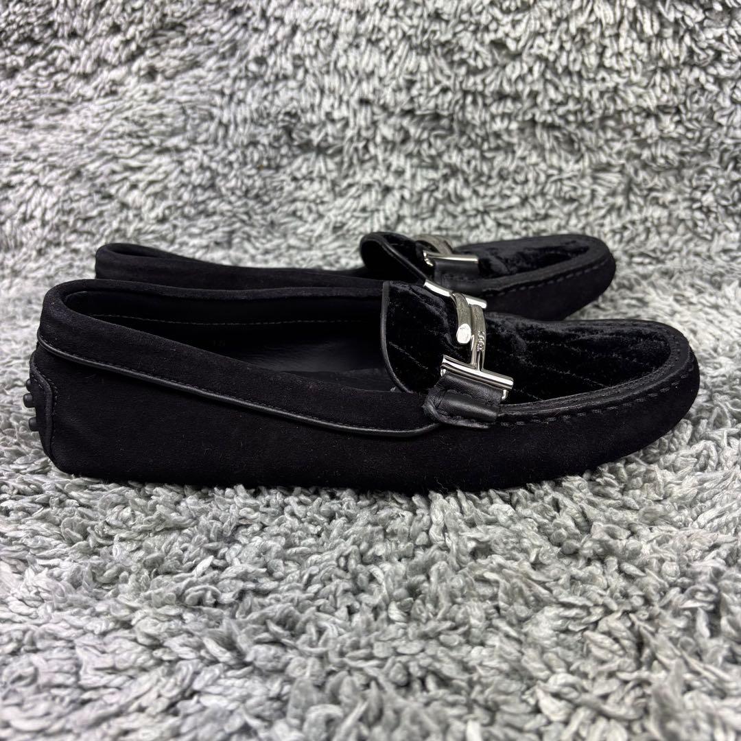 トッズ ダブルTドライバーズシューズ　黒　スウェード 36 23