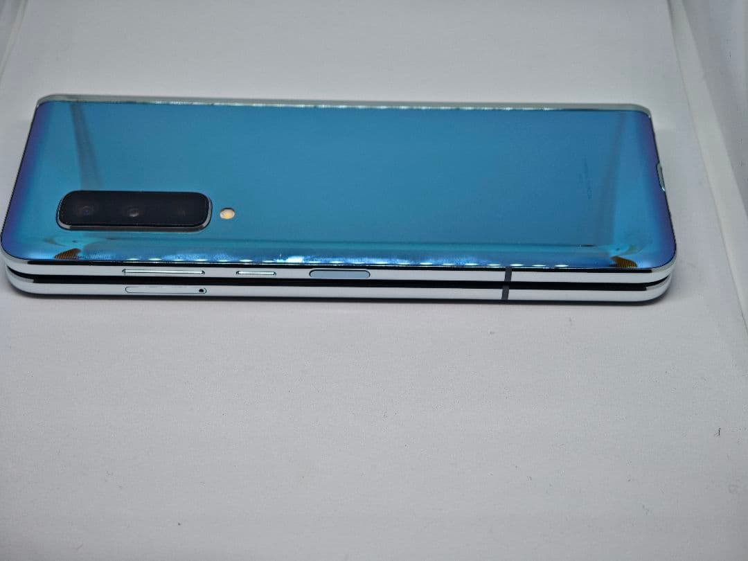 希少 SAMSUNG 初代 Galaxy Fold au SCV44 512GB