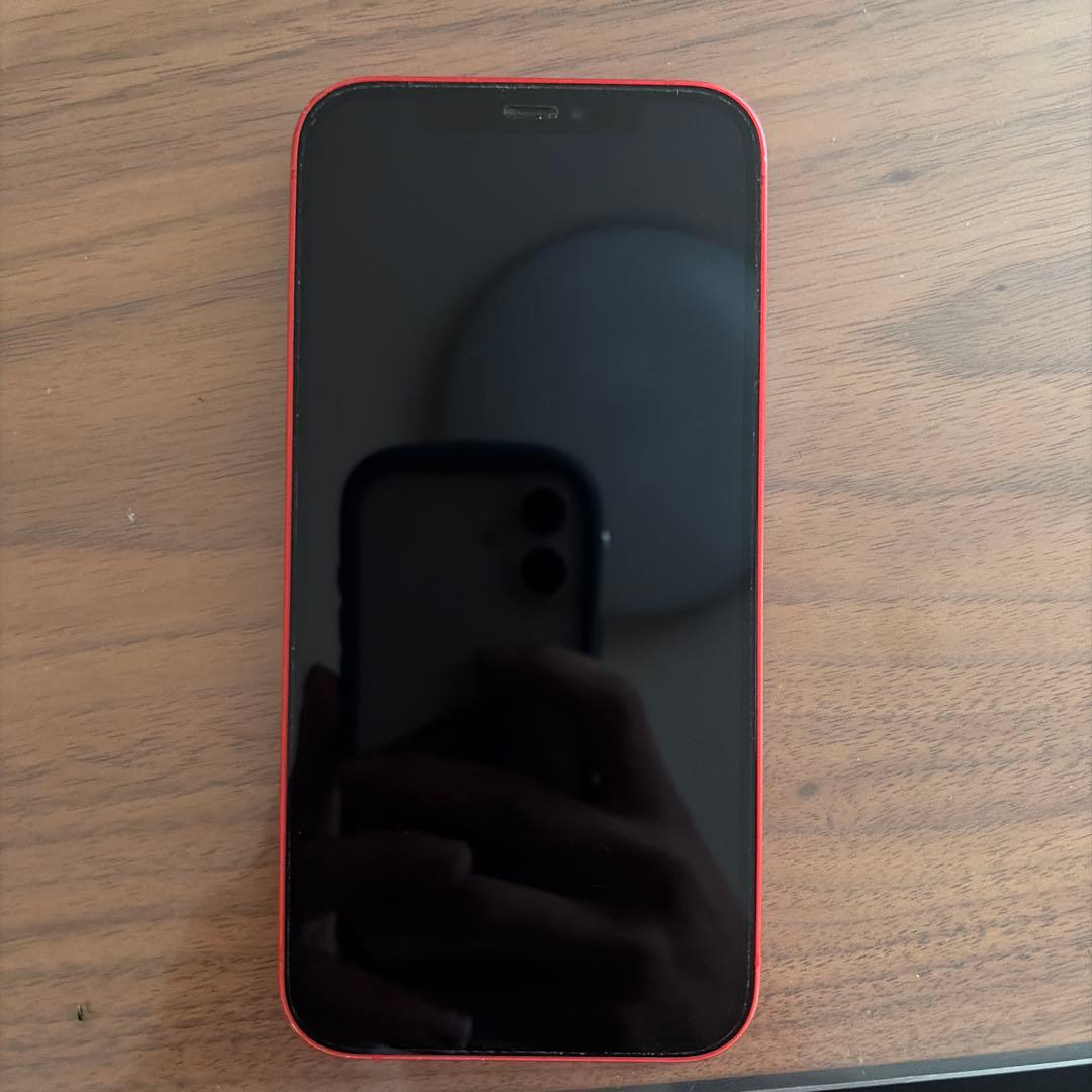 Apple iPhone 12 赤