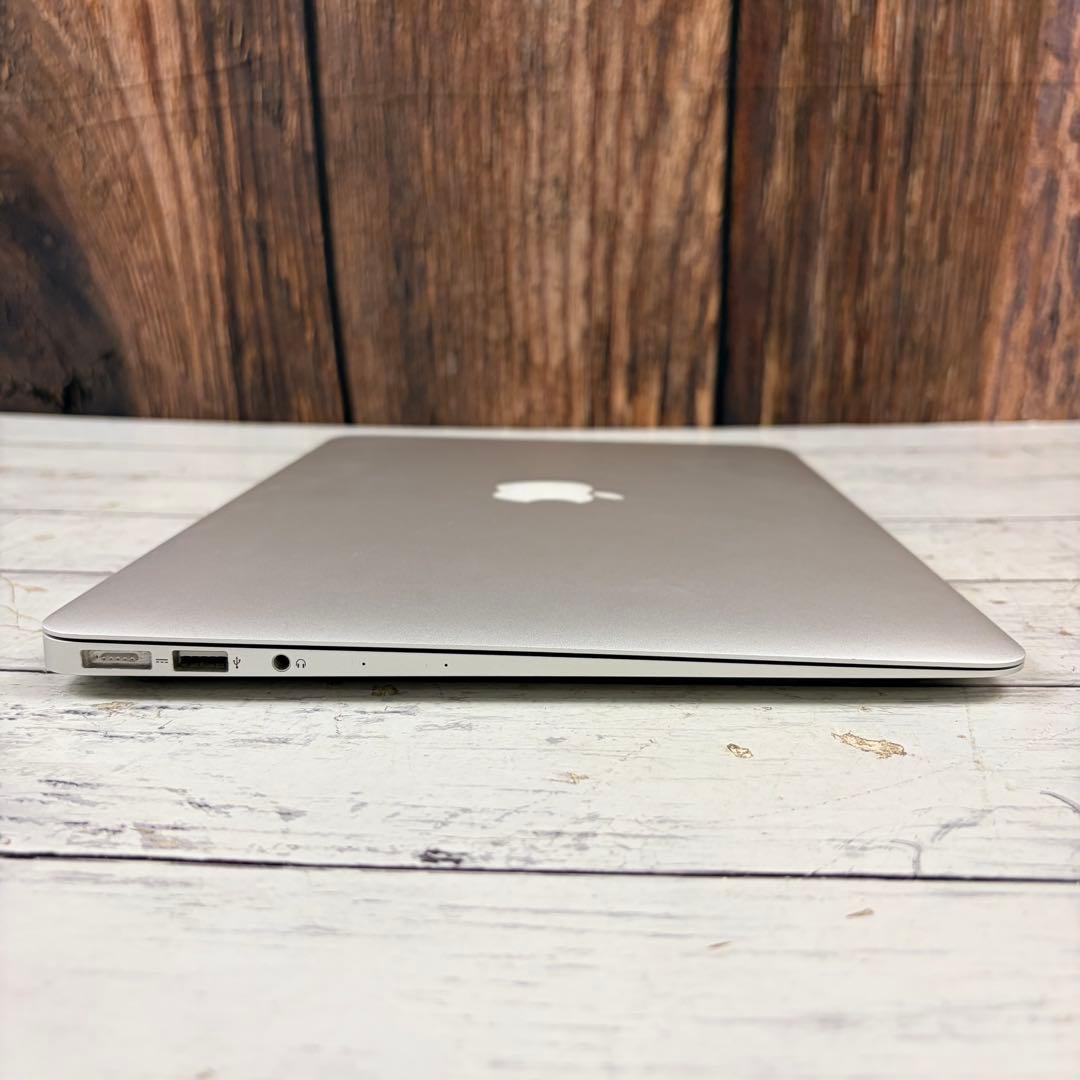 Apple MacBook AIR 2017 13インチ シルバー 充電器付