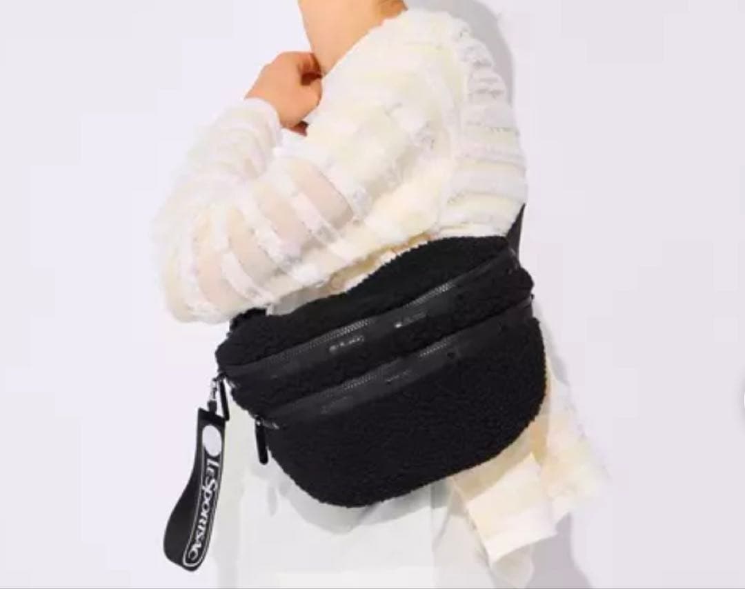 【レスポートサック 】【SPUR別注】ボディーバッグ ブラック