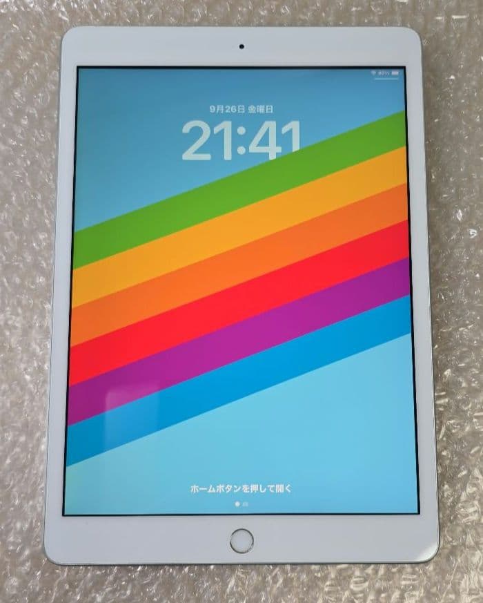 と*ん様 iPad 7◼️第7世代◼️Wi-Fi版◼️バッテリー極良品■純正ケー