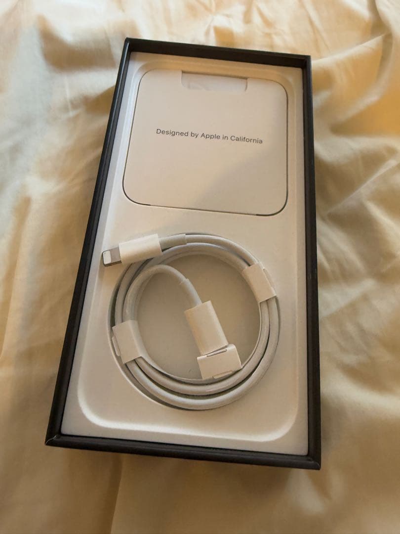 iPhone12Pro 256GB パシフィックブルー 新品充電ケーブル付き美品