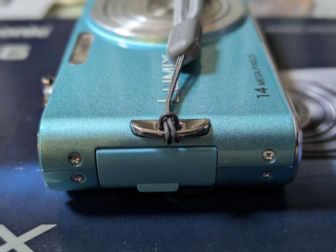 付属品完備 美品 Panasonic LUMIX DMC-FX66 ブルー