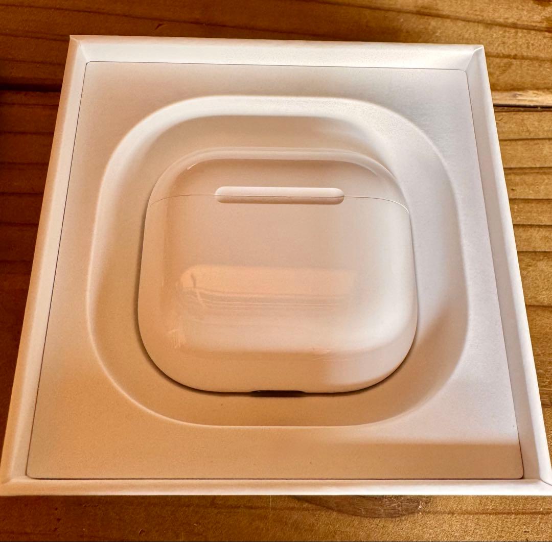 AirPods 4 アクティブノイズキャンセリング 搭載モデル