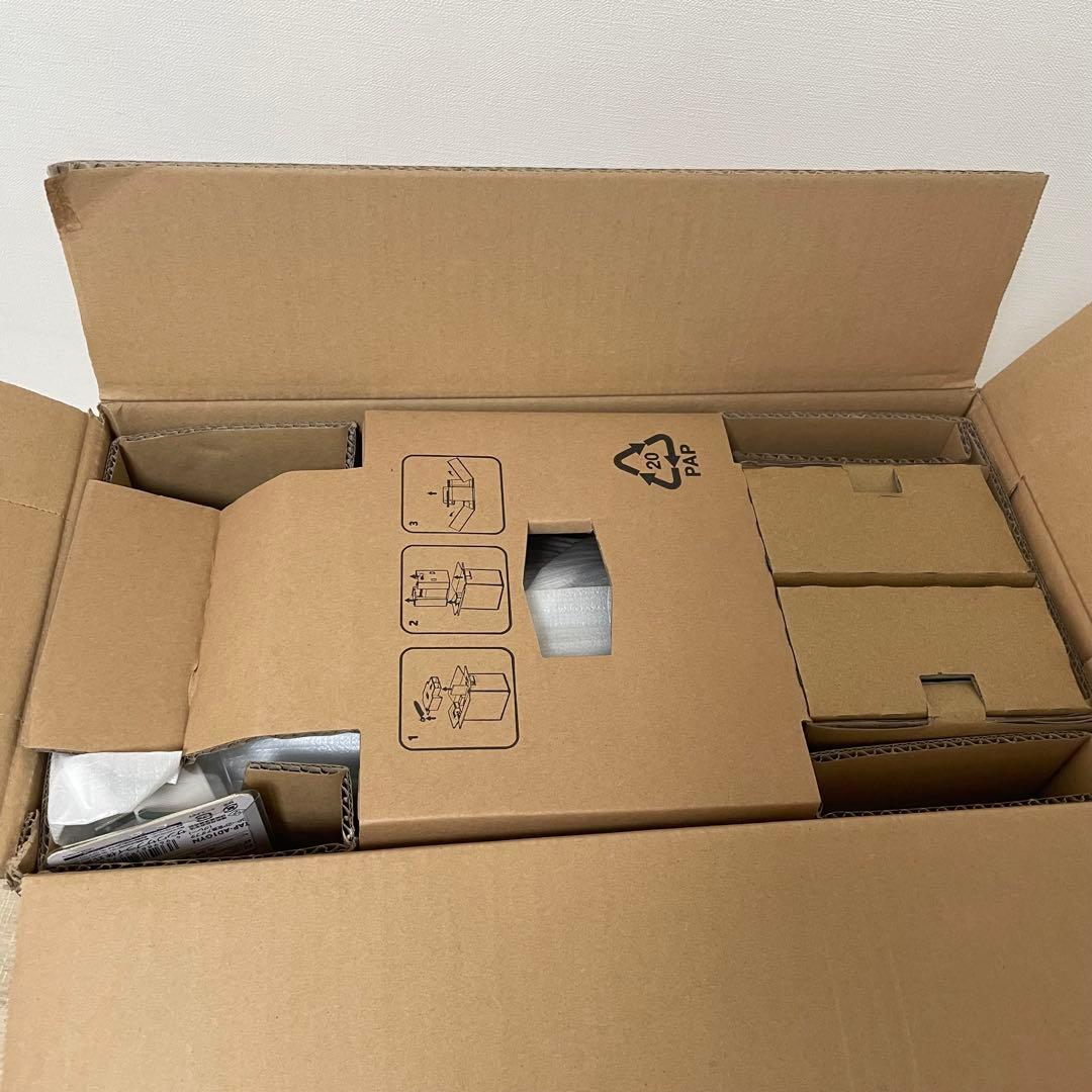 未使用品 ネスプレッソ ZINIUS ジニアス ZN100業務用 コーヒーマシン