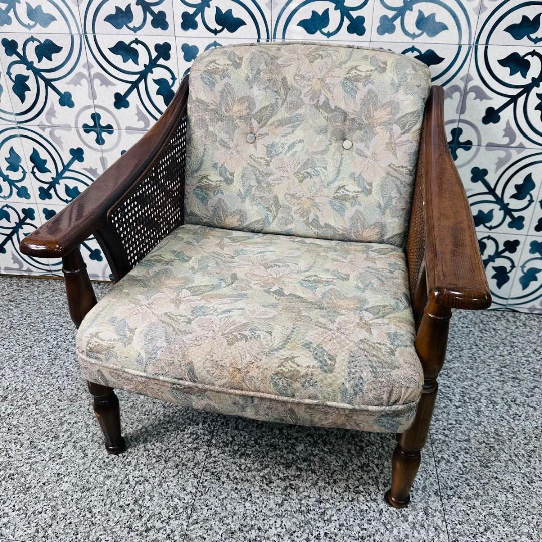 カリモク家具 木製 家具 椅子 アームチェア 1人掛けソファ