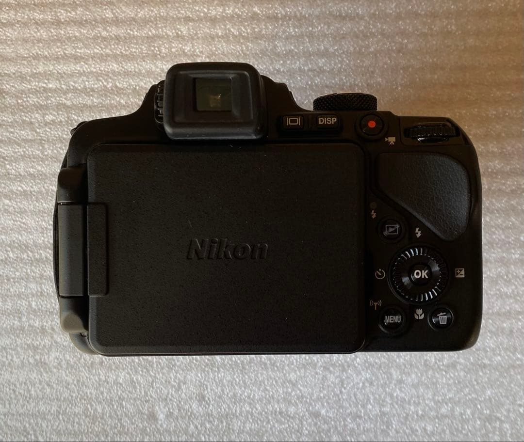 Nikon COOLPIX P600 充電器つき【動作確認済み】