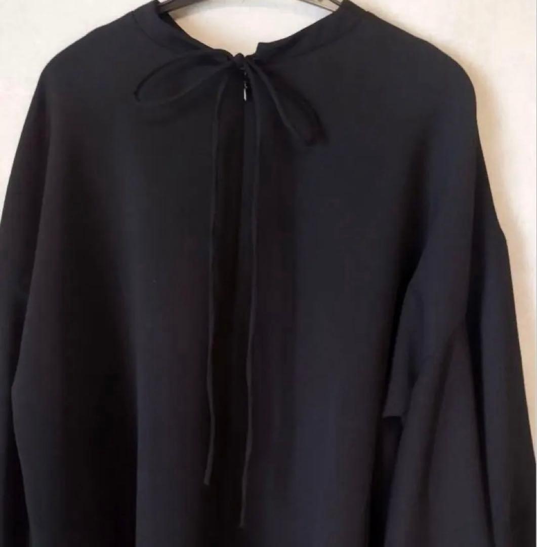 ENFOLD PEジョーゼット ドレープスリーブPULLOVER 黒