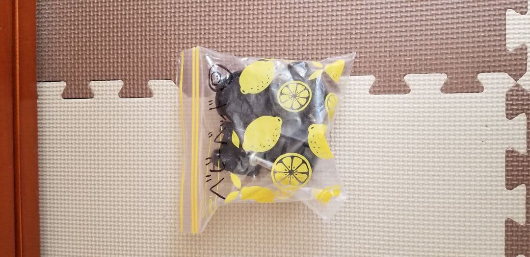 木製ベビーベッド