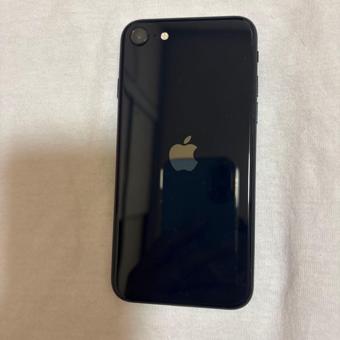 Apple iPhone SE 第3世代 64GB