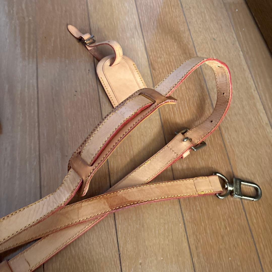 ルイヴィトン　ショルダーと付属品
