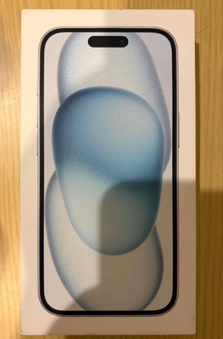 【値下げ中】Apple iPhone 15 ブルー本体