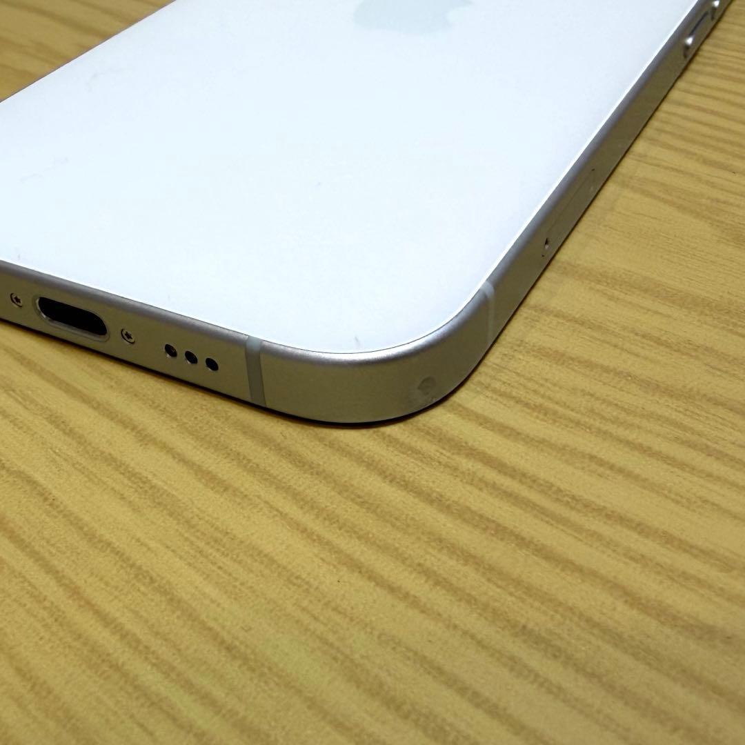 【値下げ中】Apple iPhone 15 ブルー本体