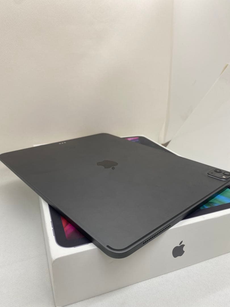 iPad Pro (12.9インチ) 第4世代 256GB TNR71