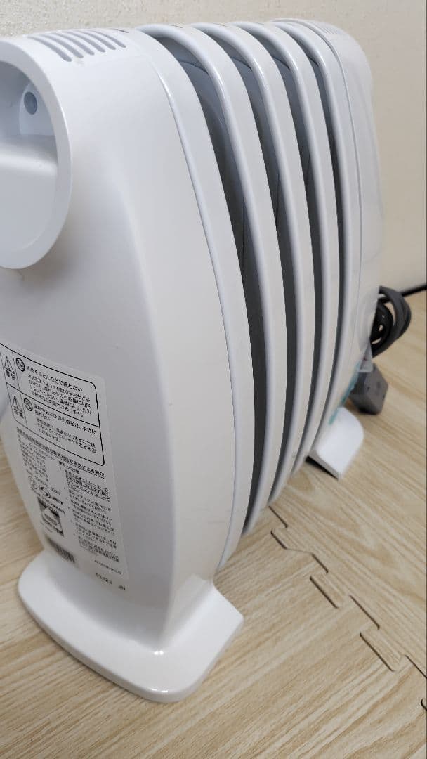 【美品　DeLonghi】 デロンギ オイルヒーター NJ0505E