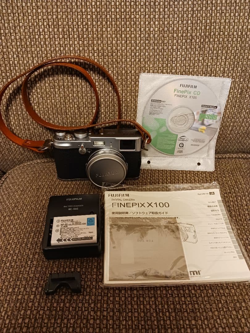 【動作確認済】FUJIFILM FinePix X100