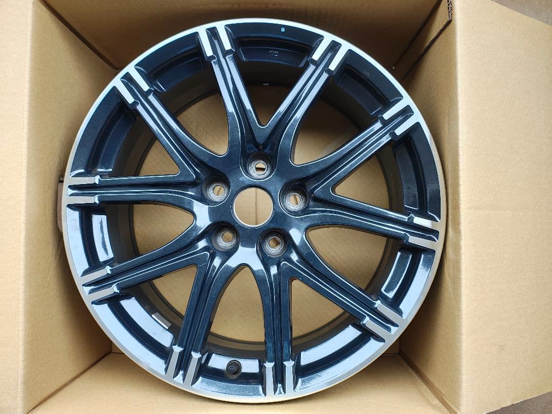 日産　ジューク　ニスモ 純正ホイール 18インチ エンケイ　1本